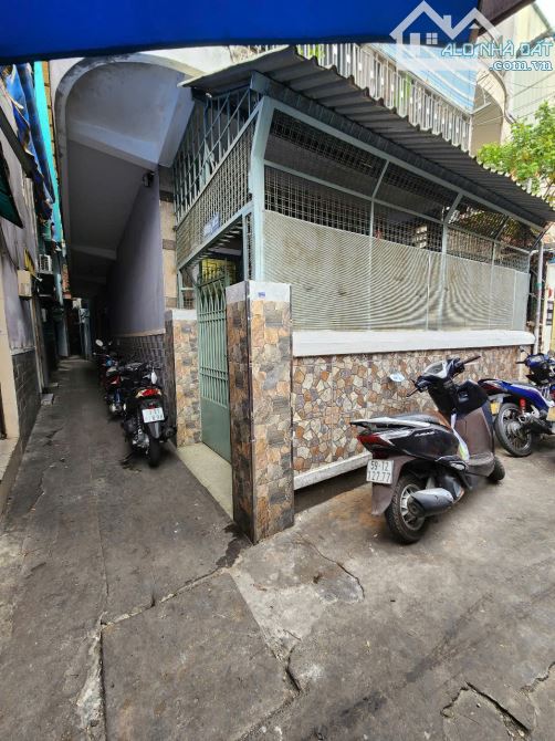 Cần bán nhà riêng 76m2 hẻm đường Tô Hiến Thành, phường 15, quận 10