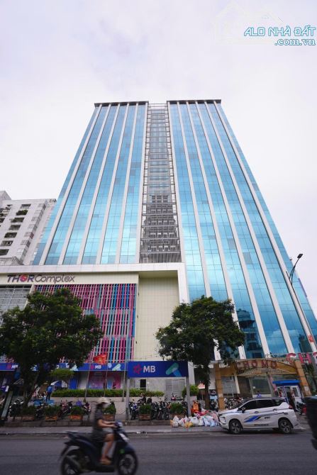 Bán Tòa Văn Phòng Mặt Phố Dịch Vọng Hậu, Cầu Giấy DT 625m2, 13T, MT 25m. Giá Cực Rẻ