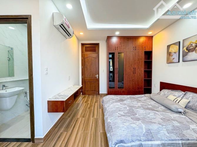 BÁN NHÀ HẺM NGUYỄN THỊ THẬP 60m2 (5x12) 9Tỷ3 - 11