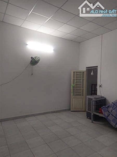 cần bán, vị trí siêu đẹp, dt 100M2, Tân Thới Hiệp 13 Quận 12, giá siêu rẻ, chỉ 3.698 tỷ. - 1