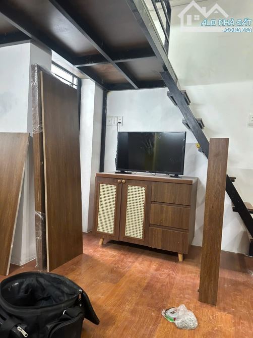 🏠Cho thuê căn hộ Duplex Ban công, Cửa sổ Q10 gần Vạn Hạnh Mall, Cv Lê Thị Riêng - 1