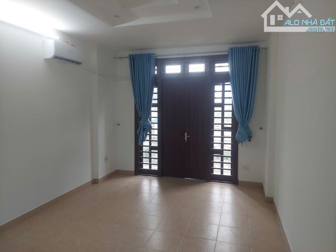 SIÊU PHẨM 6 TẦNG ĐẸP, NGÕ Ô TÔ TRÁNH, VỈA HÈ KINH DOANH, PHỐ TRUNG KÍNH, CẦU GIẤY, HÀ NỘI - 1
