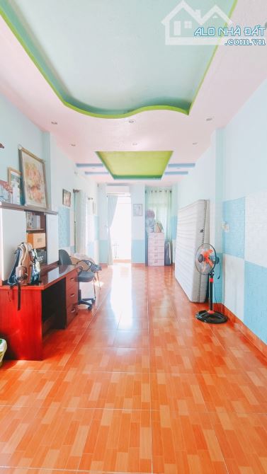 Bán nhà phường 14 Tân Bình, hẻm Nguyễn Hồng Đào, 60M2, 5 Tầng, 6,6 tỷ, gần Bàu Cát - 1