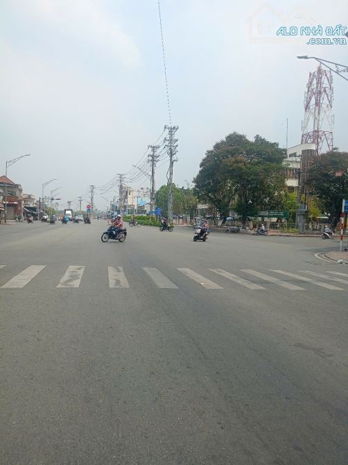 Nhà Mt đường quốc lộ 1 P2 TP Tân An tỉnh Long An - 1