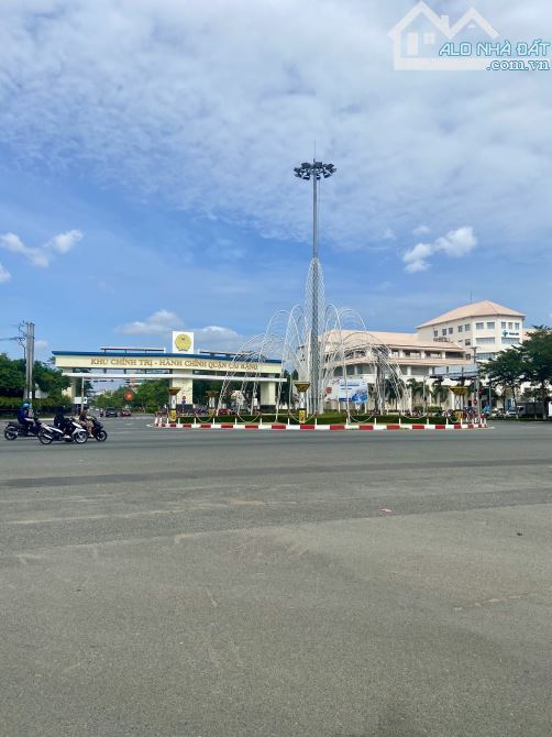 Nền đường Mai Chí Thọ trục chính 47m Khu Long Thịnh, TP. Cần Thơ. Đoạn ngoài rẽ đẹp - 1