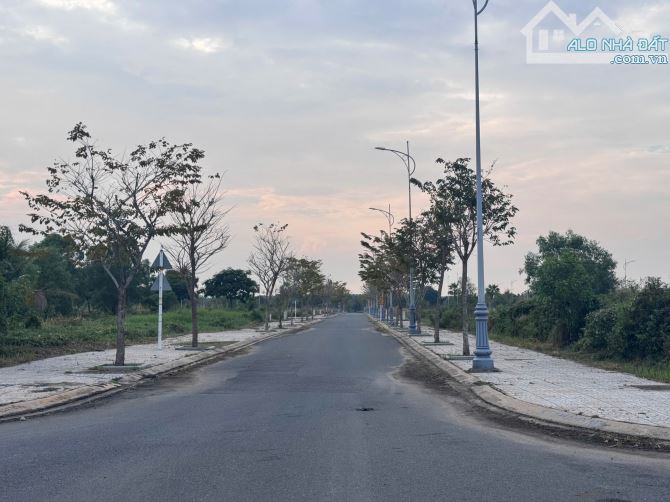 Bán nhanh nền 108m2 khu Phú Gia Biên Hòa New City đường 18m Khu Phú Gia đối diện công viên - 1