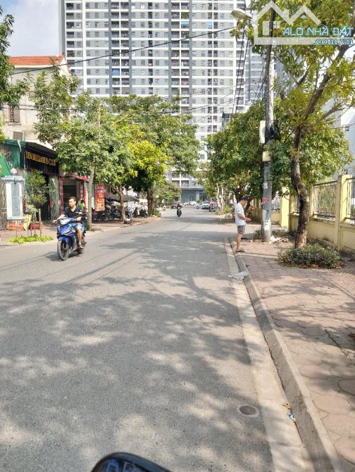 Nhà phố Thành Trung, 35m2 5 tầng thang máy, đường ô tránh kinh doanh. Giá 6.6 tỷ - 1