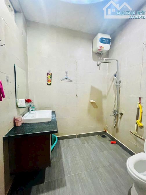 BÁN BIỆT THỰ MẶT TIỀN TRUNG TÂM TP HUẾ 180M2 GIÁ CHỈ 6.X TỶ - 1