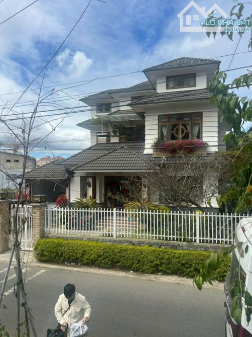 Bán biệt thự kiểu Nhật view rừng thông đường Đặng Thái Thân thành phố Đà Lạt - 1