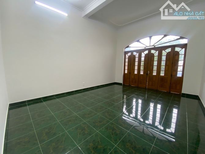 Bán nhà mặt 3 tầng, 216m2 mặt đường Hùng Vương, Hồng Bàng, Hải Phòng - 12