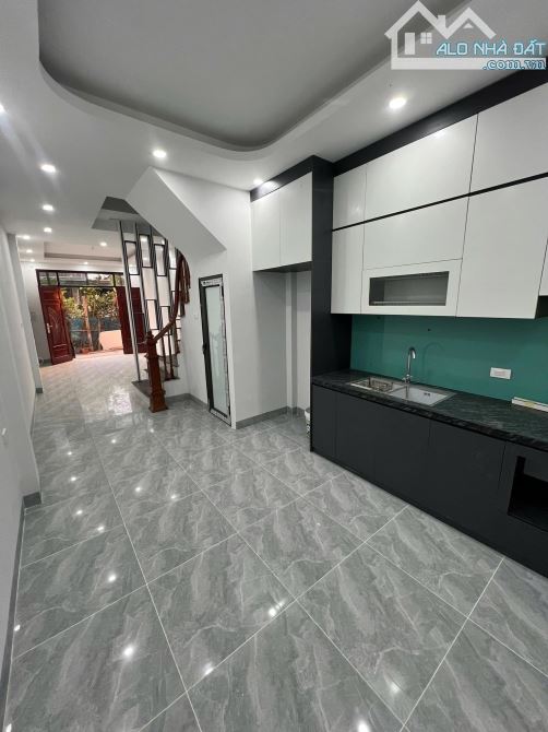 Bán nhà mới tinh, 10m ra đường ô tô tránh, ô tô đỗ đầu ngõ ngày đêm tại Đan Khê - Di Trạch - 2