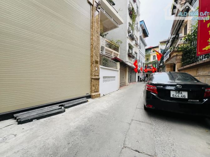 Bán NHÀ PHỐ LƯƠNG KHÁNH THIỆN. HOÀNG MAI. 55M. 7 TẦNG. MT 5M. HƠN CHỤC TỶ. GARA. THANG MÁY - 2