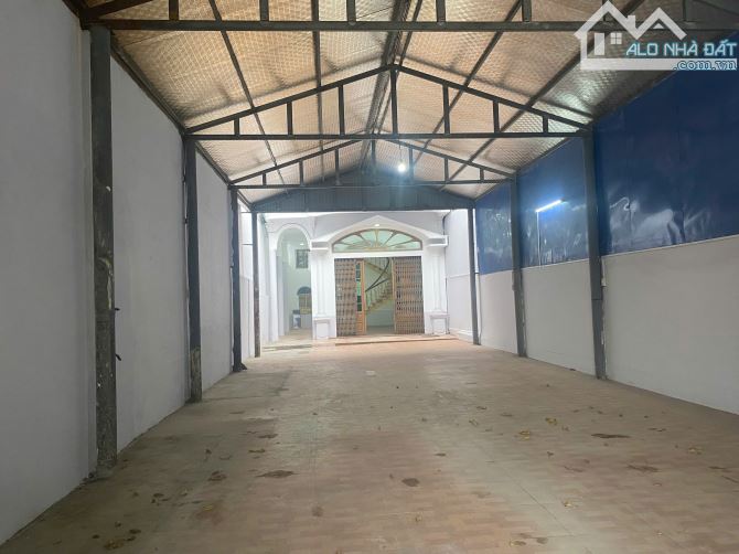 Bán nhà mặt 3 tầng, 216m2 mặt đường Hùng Vương, Hồng Bàng, Hải Phòng - 2