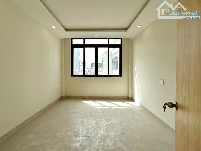 Bình Thạnh Nhà 3 Tầng 3 PN 53m2 Giá Tốt - 2