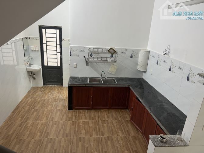 🔥Quá Hót- Nhà 3 Tầng TT Hải Châu - 70M2 - view Sông Hàn. Nhỉnh 4 TỶ - 2