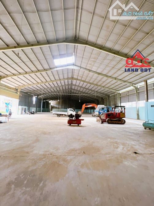 X018. Bán Xưởng Sản Xuất gần 4000m2 gần trạm thu phí Thiện Tân Hoàng văn Bổn - 2