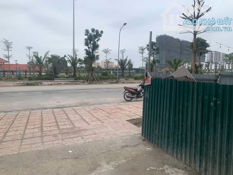 CHÍNH CHỦ BÁN ĐẤT MẶT CÔNG VIÊN NGỌC THỤY 96M-6MT. 33TỶ LÔ GÓC ĐƯỜNG 30M ĐẸP NHẤT KHU - 2