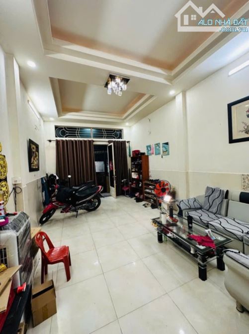 Rẻ nhất Tân Phú Chỉ 6 tỷ Bán Nhà HXT 2T 4.4x23 Nở Hậu 98m2 Lê Trọng Tấn Sơn Kỳ Tân Phú - 3