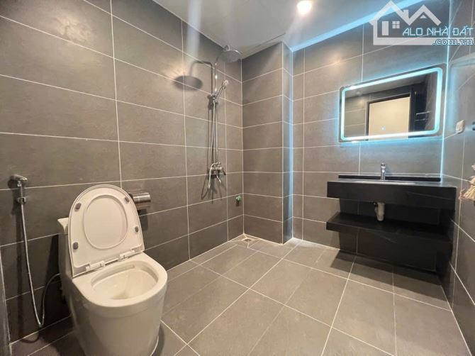 NHÀ PHÚC LỢI 5T -  Ô TÔ ĐỖ CỔNG - SỔ VUÔNG ĐẸP 3 NGỦ - TIỆN ÍCH BẠT NGÀN - 3