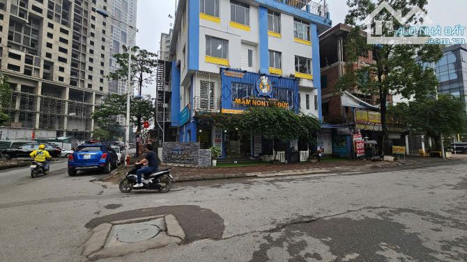 Bán gấp nhà riêng 210m2 MT 30m BT-LK KĐT Văn Khê,La Khê,HĐ. Lô góc 3mặt thoáng.Giá 55ỷ555 - 3