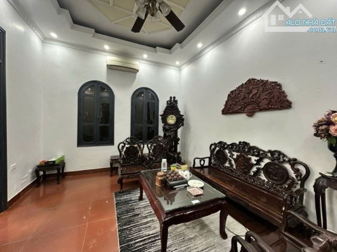 BÁN NHÀ ĐỘI CẤN – BA ĐÌNH – Ô TÔ KINH DOANH – 375 M2 – 4 TẦNG – MẶT TIỀN 10 M – GIÁ 92.5 T - 3