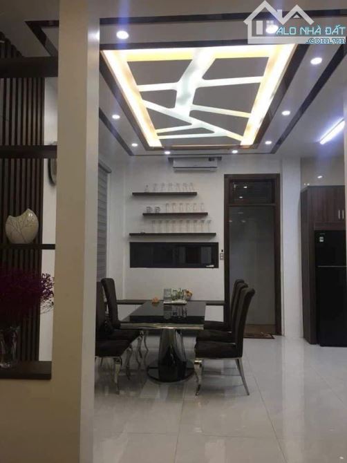 Nhà biệt thự 4 tầng mặt tiền đường Phùng Chí Kiên. P Xuân Phú. TP Huế - 3
