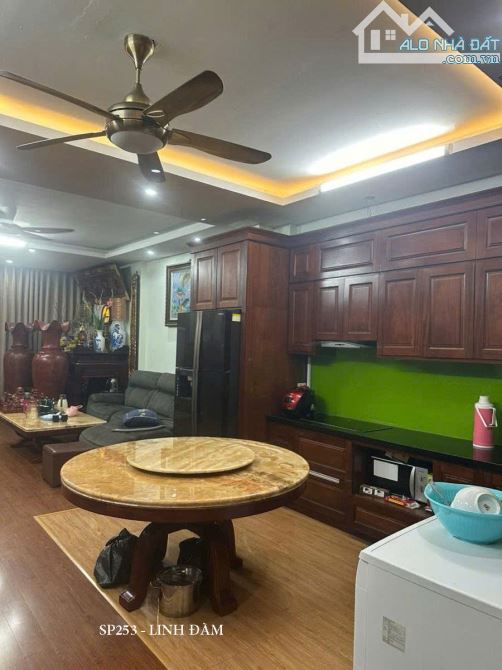 LIỀN KỀ LINH ĐÀM - Ô TÔ TRÁNH - THANG MÁY - VỈA HÈ RỘNG | 70M² x 6T | MT 5M | GIÁ 18 TỶ - 4