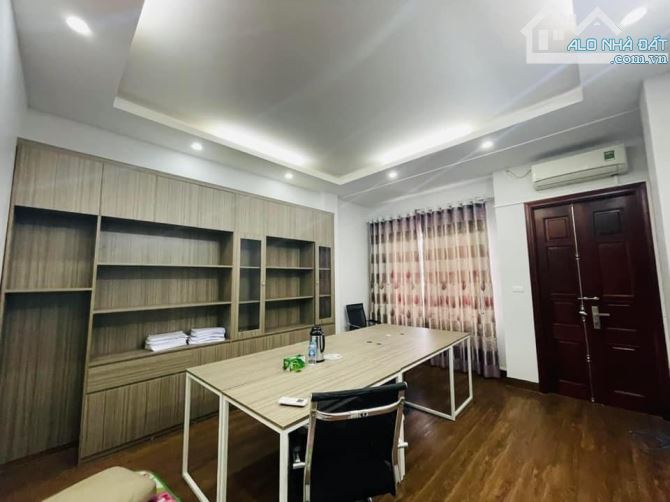 NHÀ ĐẸP PHÂN LÔ, 20M Ô TÔ, 2 THOÁNG, HOÀNG QUỐC VIỆT, 44M, 11.3 TỶ - 4
