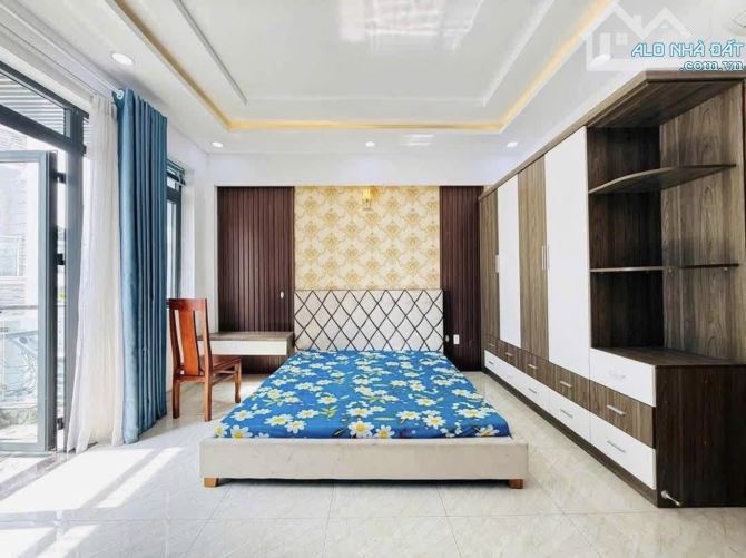 GIẢM MẠNH 600TRIỆU!BÁN GẤP NHÀ NGUYỄN BIỂU,QUẬN 5-GIÁ:4,2TỶ/68m2(5x13,6m).SỔ CHÍNH CHỦ - 4