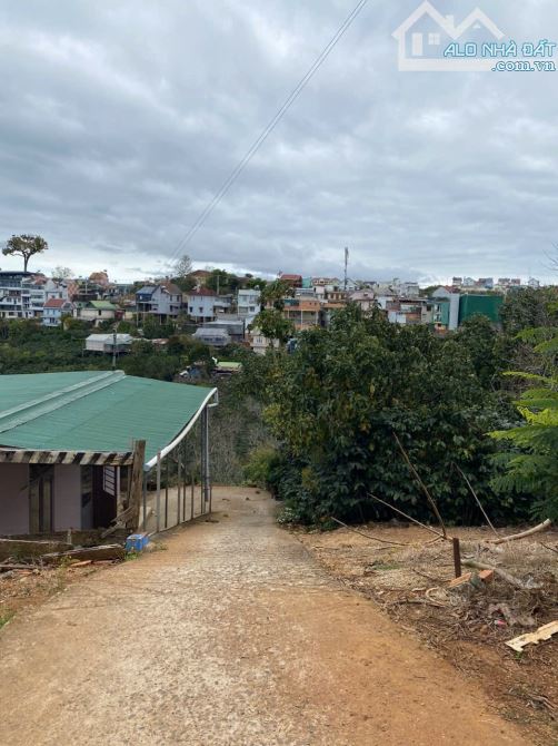 518m2 đất thổ cư, tại Xuân Trường- Đà Lạt, có 1 căn nhà xây, view thoáng. Giá 4,7 tỷ Tl - 4