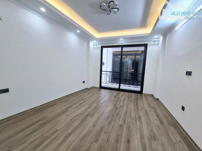 BÁN NHÀ PHỐ YÊN HÒA CẦU GIẤY 30M2 - KHU DÂN TRÍ CAO - AN NINH TỐT - QUY HOẠCH ỔN ĐỊNH - 4