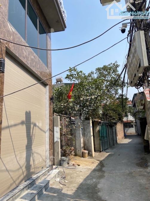 Nhà mới Phúc Lợi - 6 tầng thang máy - 2 thoáng - Gara ô tô - 7 chỗ đỗ cửa - Chỉ 6.5 tỷ - 5