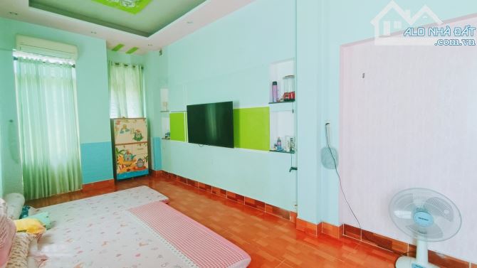 Bán nhà phường 14 Tân Bình, hẻm Nguyễn Hồng Đào, 60M2, 5 Tầng, 6,6 tỷ, gần Bàu Cát - 5