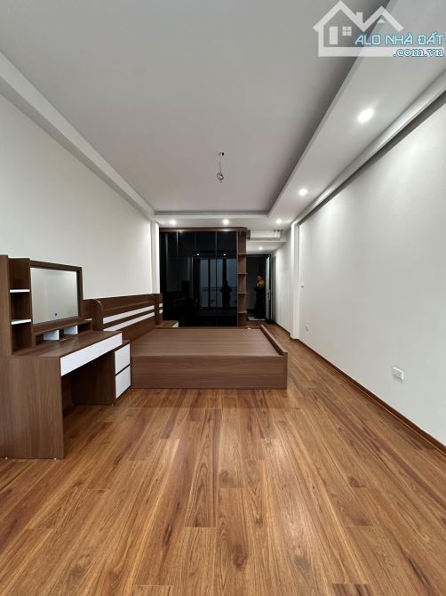 (Thang Máy) Bán nhà phân lô Vân Canh Hoài Đức 45mx5T oto tránh vỉa hè Kinh Doanh  9 tỷ - 5