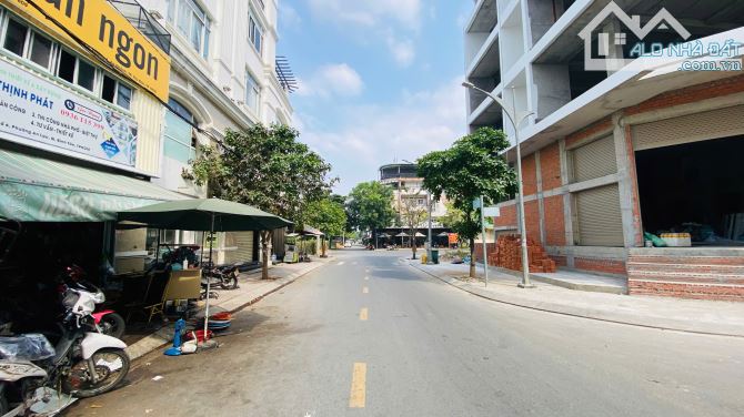 Bán đất An Khánh nền góc dự án 1.8ha (1.8 mẫu) đường số 8 Quận 2 cũ (81.7m2) 300 tr/m2 - 6