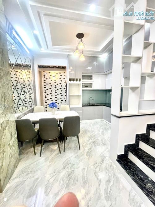 NHÀ MỚI ĐẸP HIỆN ĐẠI ĐƯỜNG HUỲNH TẤN PHÁT KHU THE SUN SÀI GÒN MỚI THỊ TRẤN NHÀ BÈ ( Cạnh P - 6