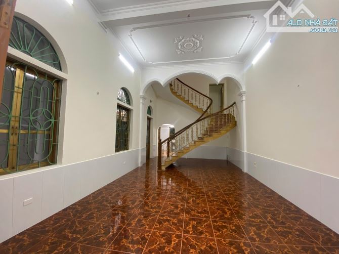 Bán nhà mặt 3 tầng, 216m2 mặt đường Hùng Vương, Hồng Bàng, Hải Phòng - 8