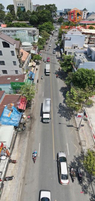 Bán nhà 1 trệt 2 lầu đường CMT8, P.Trung Dũng giá chỉ 11 tỷ