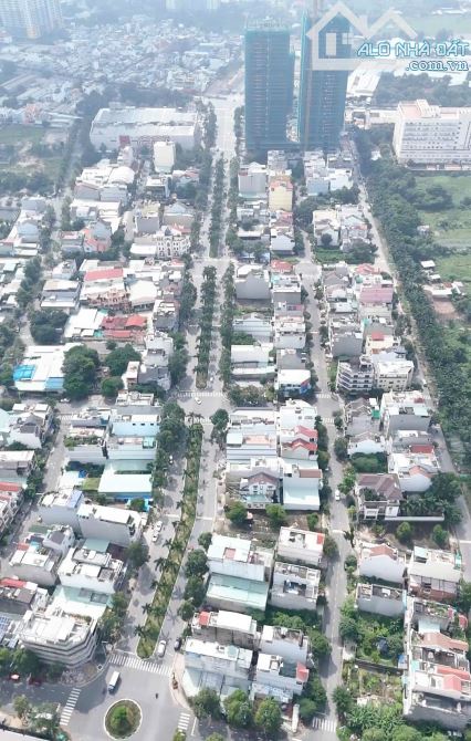 56Ty TL đất 350,2m2  2 mặt tiền ngang 15m, MT đường GS1 BigC GO, p.Đông Hoà