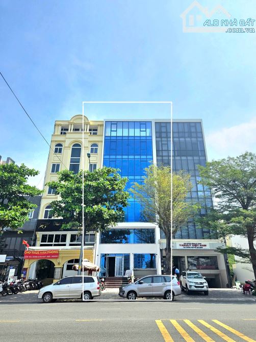 CHO THUÊ Building Mặt Tiền Đường: Trương Văn Bang - Hầm + 7 Tầng, Thang Máy.