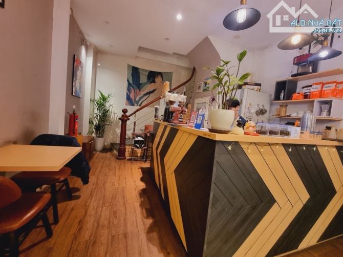 MẶT PHỐ KINH DOANH ,TRẦN QUỐC HOÀN 12 TỶ