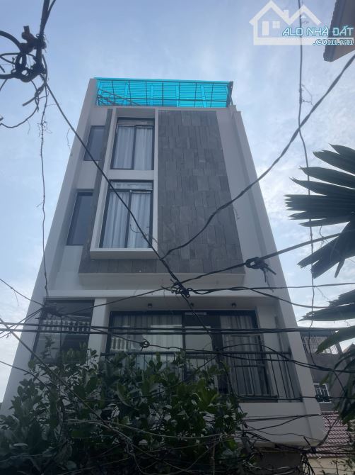 Bán Nhà Phố Việt Hưng 40m2, 5 Tầng, Mặt tiền Rộng 5,1m, Bạt Ngàn Tiện Ích, Giá 7,8 Tỷ
