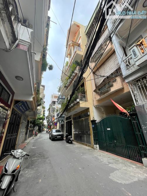 Bán nhà Phố Lê Trọng Tấn, Thanh Xuân. DT: 56m. Giá: 16,8 tỷ. Khu vip Phân lô  Quân Đội