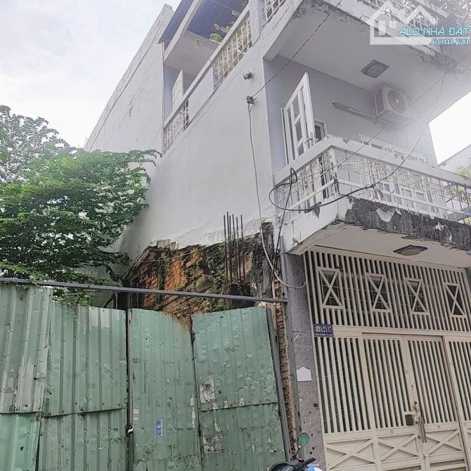 🏡ĐẤT 50M², 2 MẶT TIỀN, XE HƠI ĐỖ CỬA, KHU VIP HUỲNH VĂN BÁNH, GIÁ HỜI💸