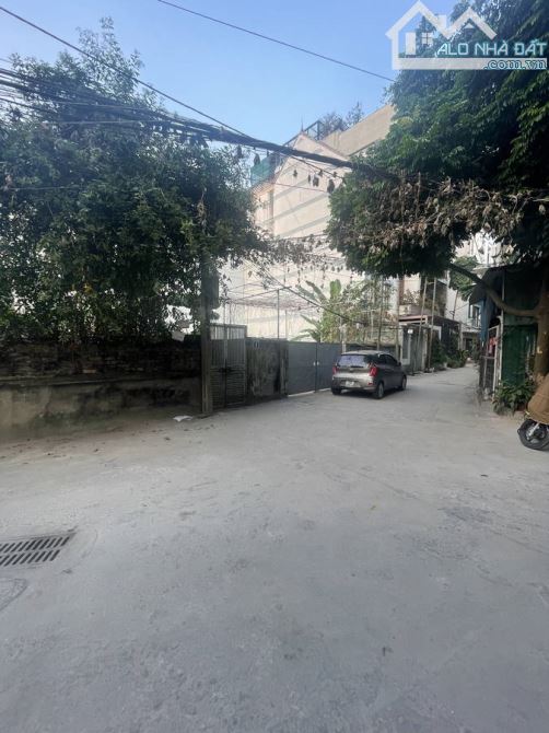 Nhà Mới 6 Tầng Tại Ngọc Thụy - Long Biên – Mặt Tiền Rộng, Gara Ô Tô, Thang Máy 40m 9 tỷ