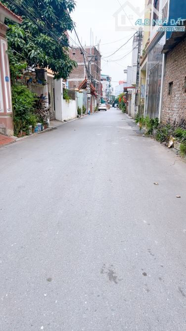 Bánn gấp đất đẹp ngõ thông ô tô vào tận đất 69m Khê Nữ Nguyên Khê Zá Rẻ