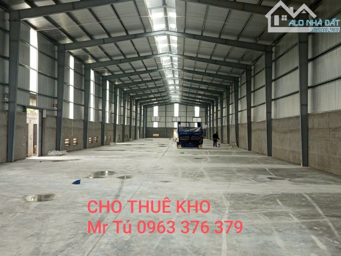 Cho thuê 1500m, 2300m2 KCN Ngọc Hồi, pccc tự động, cách BX Nước Ngầm 4km