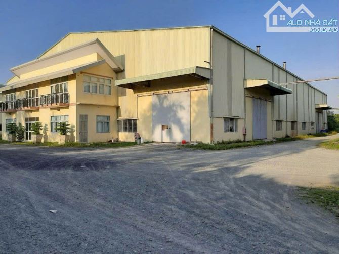 Cho thuê kho xưởng Bến Lức , Long An, KV : 19.000m2, xưởng : 12.000m2