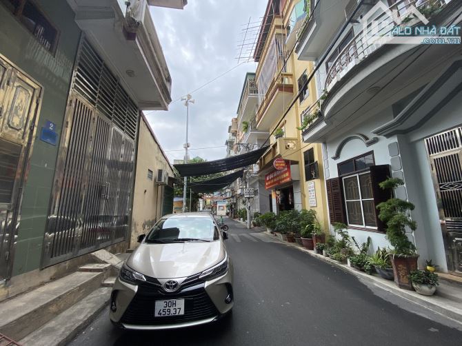 Giảm chào 1 tỷ, đất Ngô Thì Nhậm Hà Đông, LÔ GÓC 50m, 2 mặt ngõ ô tô giá chỉ hơn 9 tỷ