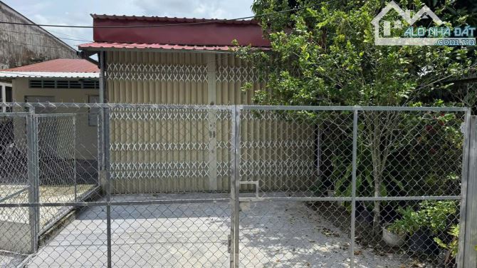 Nhà cấp 4 đang cho thuê ngay Lê Thị Hà, Tân Xuân, Hóc Môn, cắt lỗ về 700 triệu, SHR